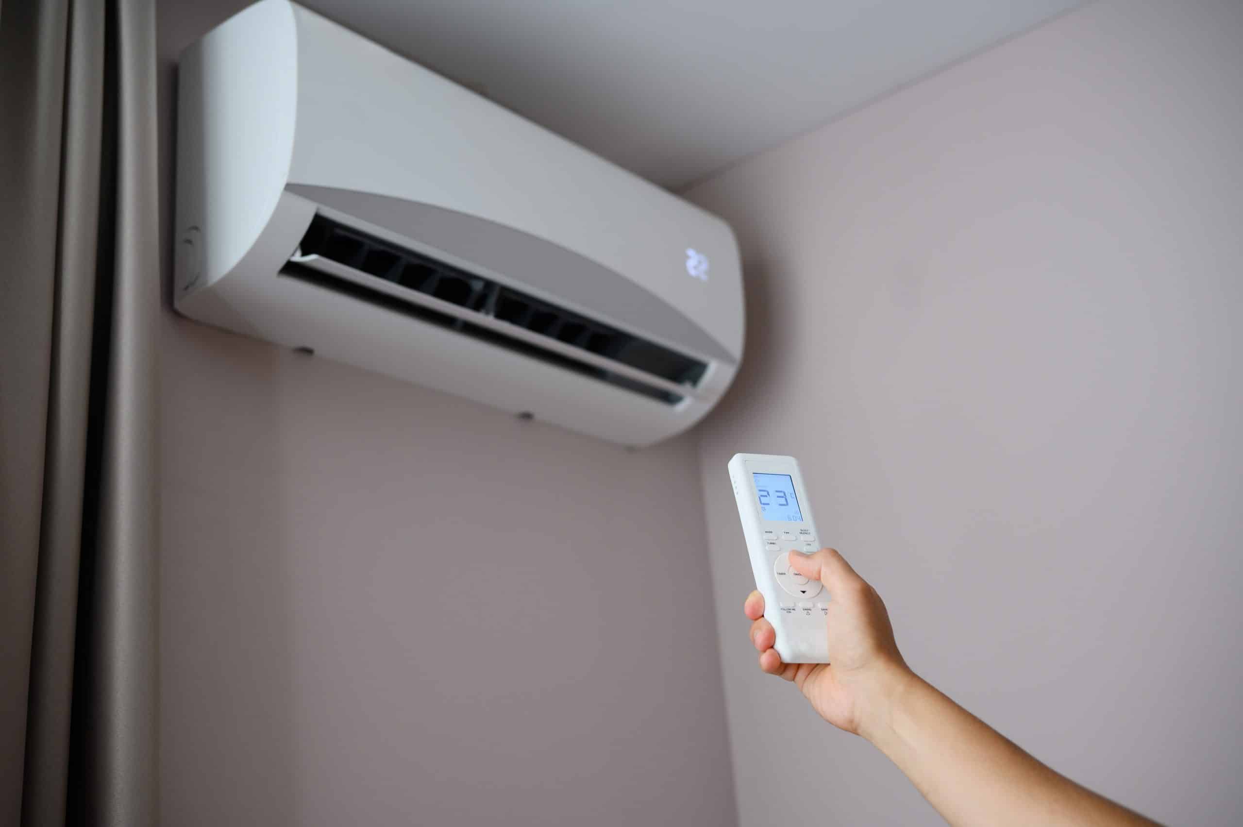 Control Humidity to Dry Your Home Safely